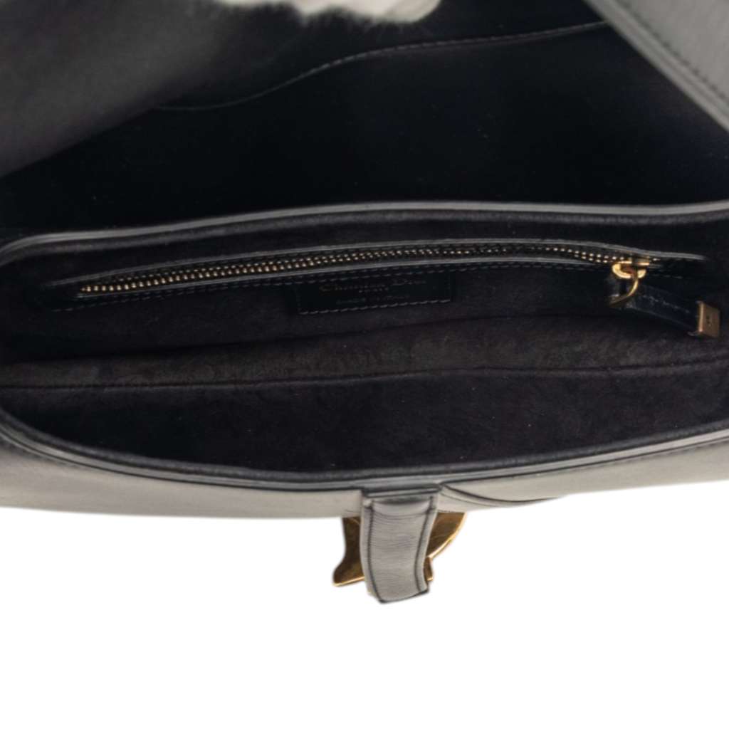 Dior Smooth Calfskin Saddle Bag Black Leather Very good condition - Model View
