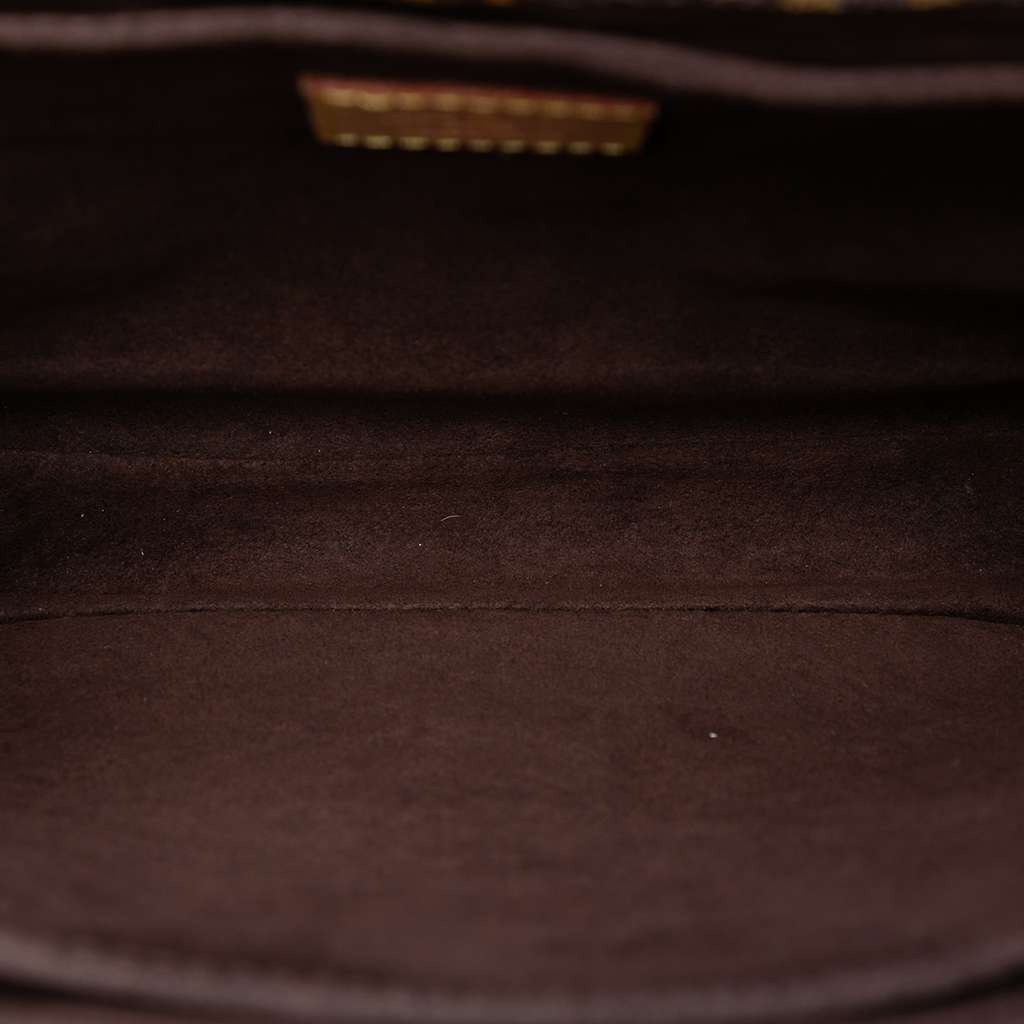 Louis Vuitton Monogram Pochette Metis Brown Never worn - Model View