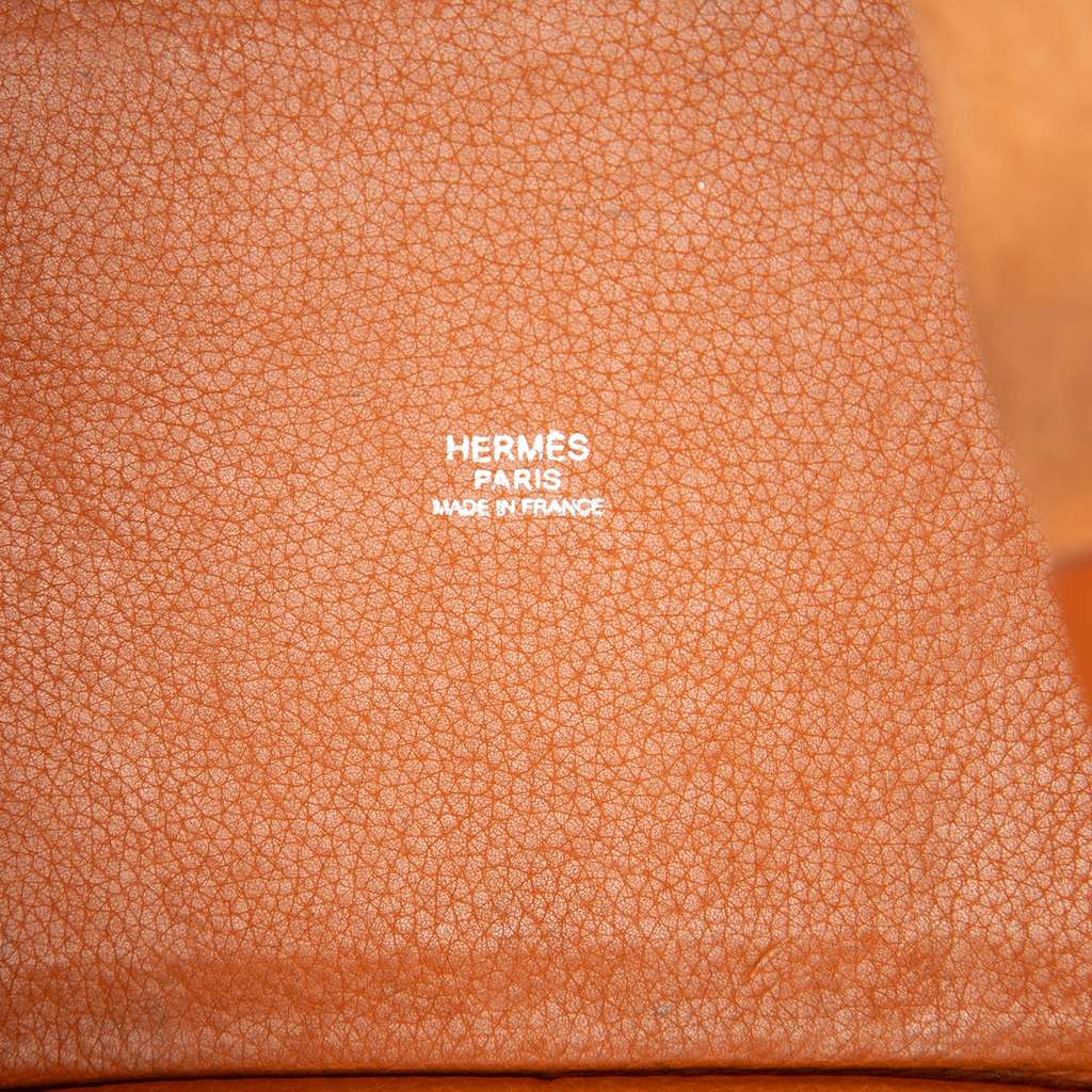 Hermès Clemence Picotin 18 Orange Leather Very good condition - Box View