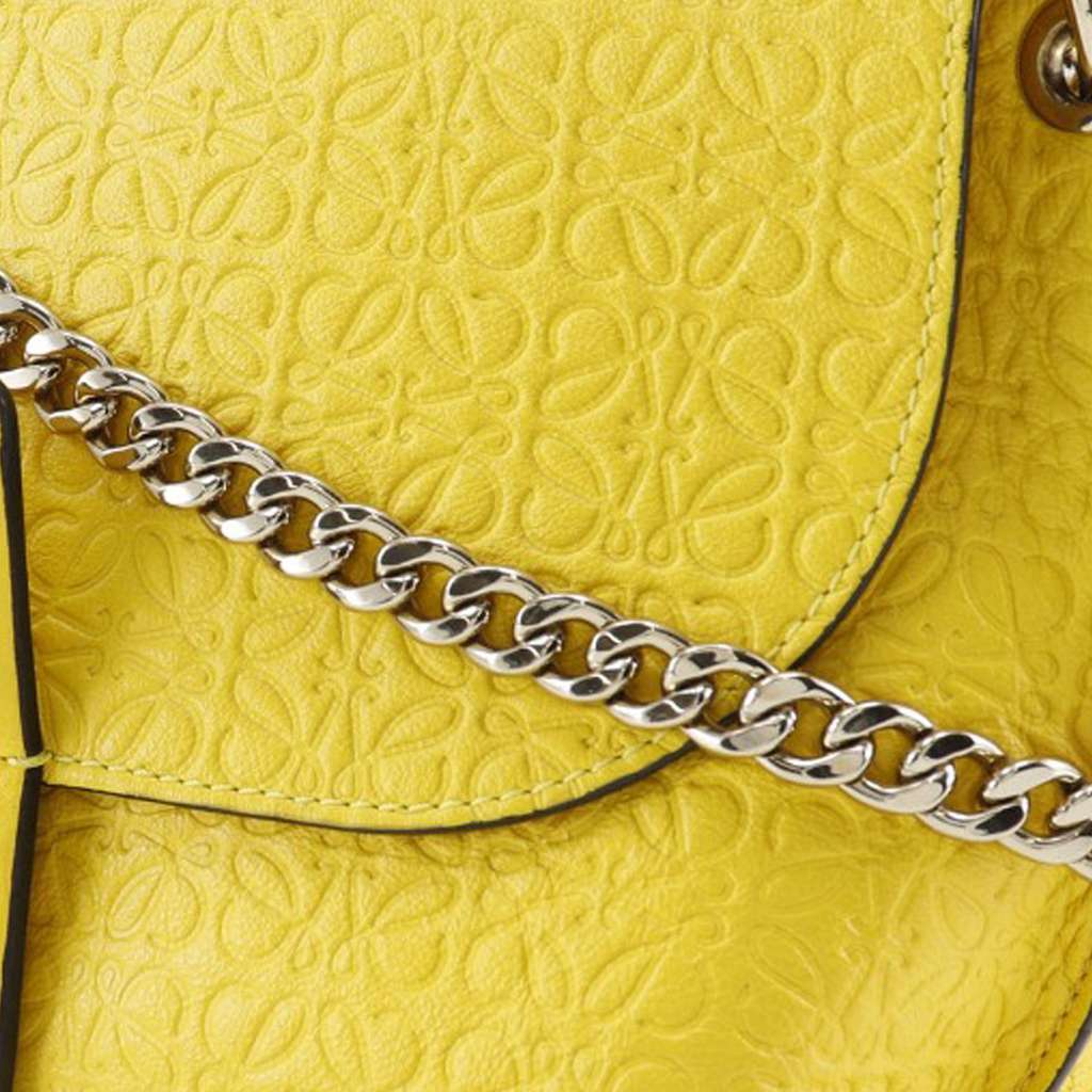 Loewe Leather Repeat Anagram Avenue Crossbody Yellow Leather Very good condition - Box View