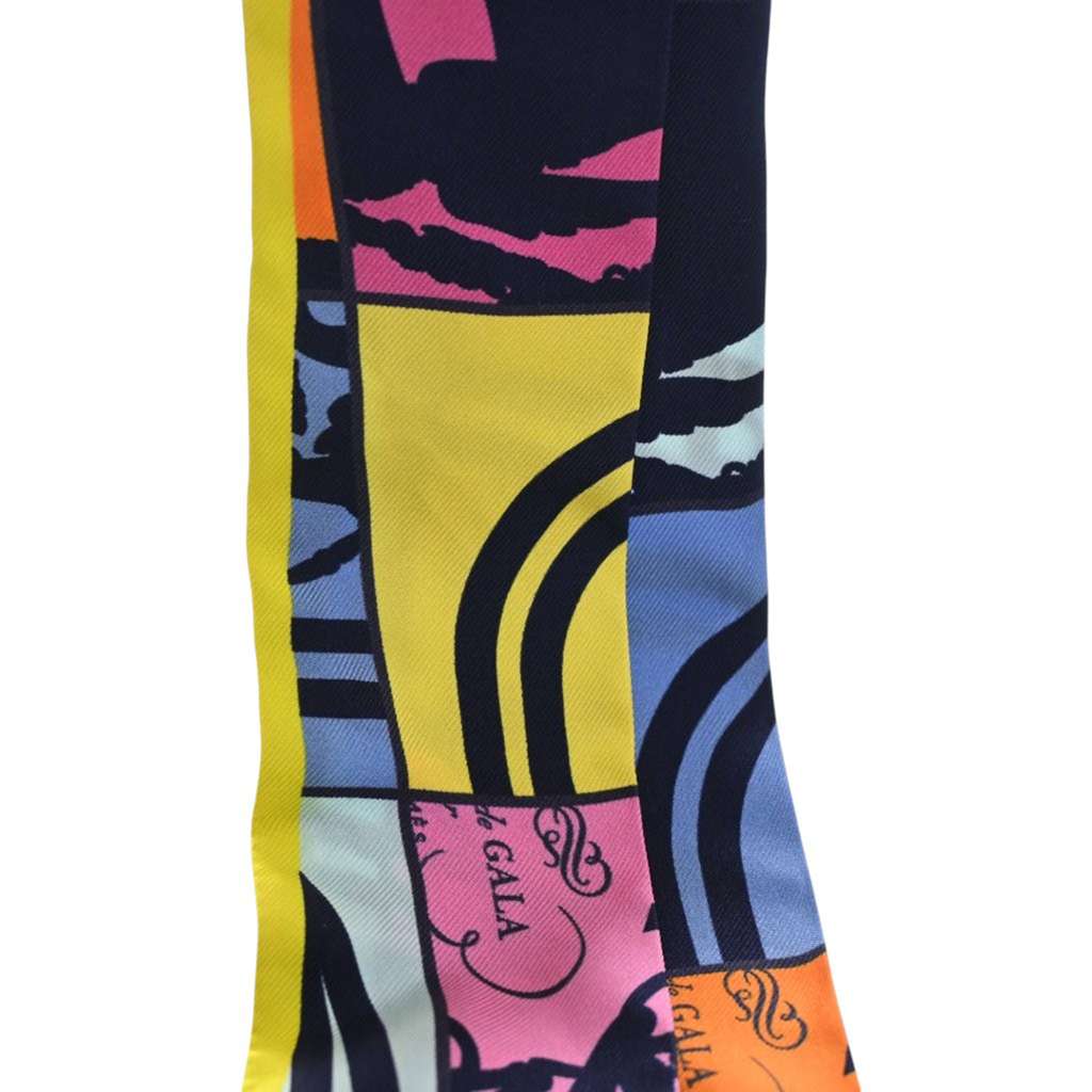 Hermès Soie En Desordre Silk Twilly Yellow Silk Never worn - Inside View