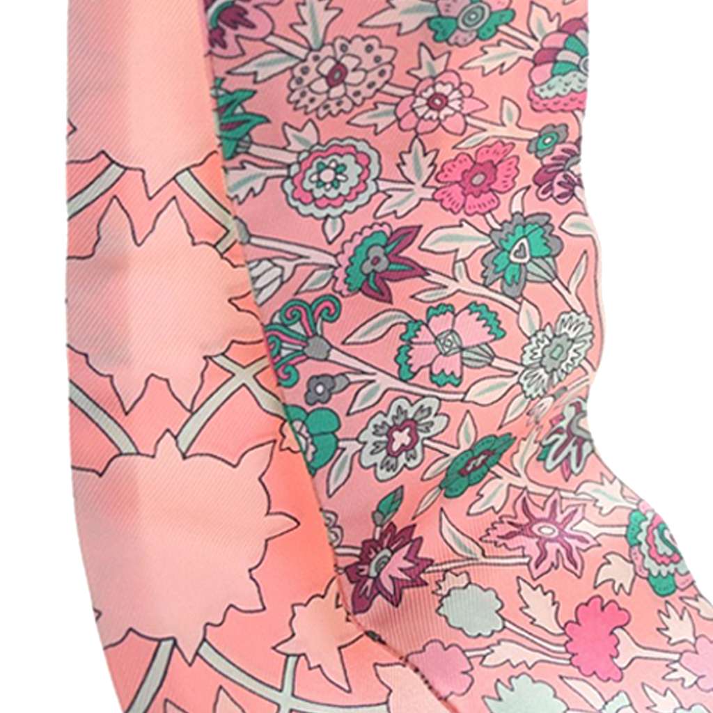 Hermès Tapis Persans Silk Twilly Scarf Pink Silk Very good condition - Box View