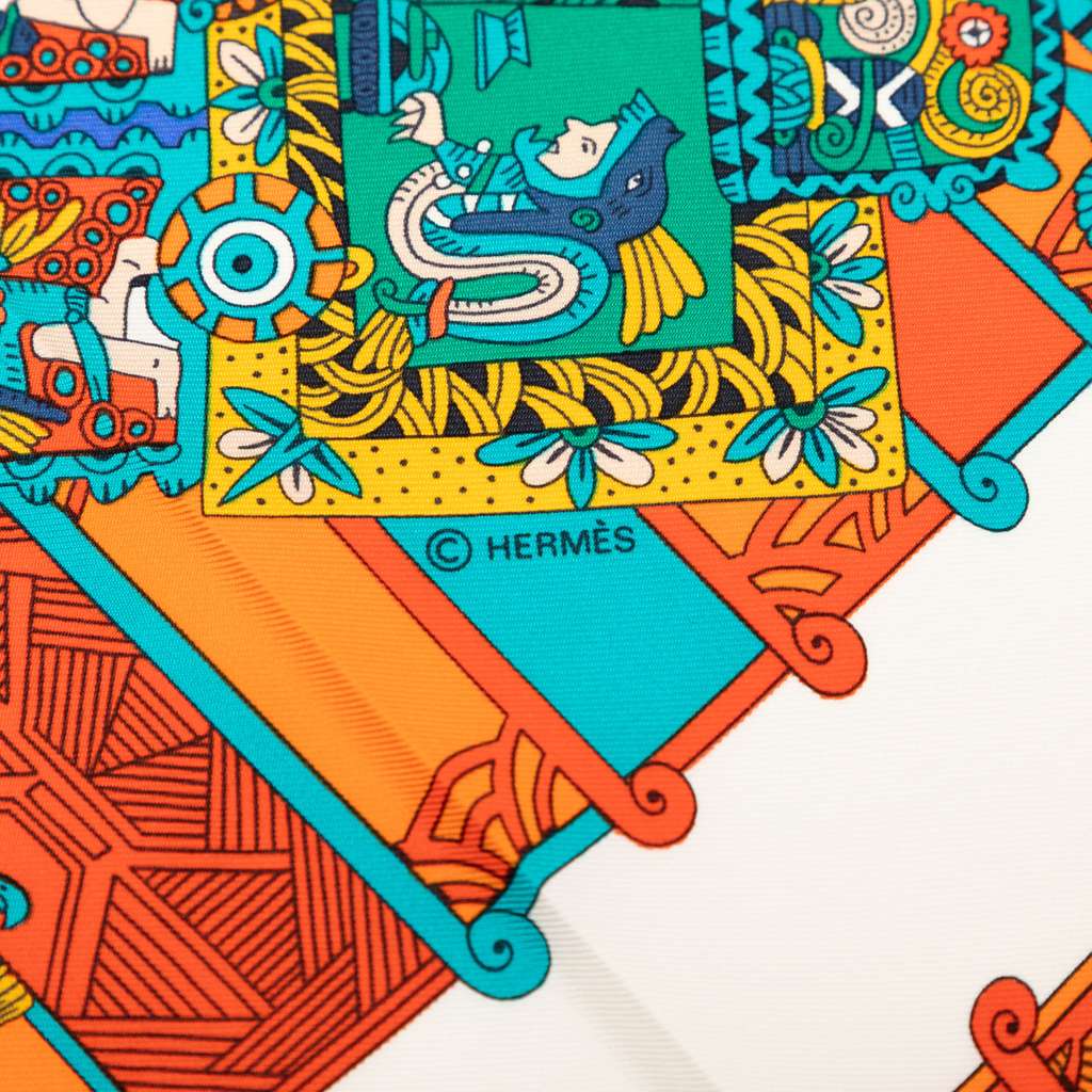 Hermès Astres et Soleils Silk Scarf 90 Blue Silk Never worn - Model View