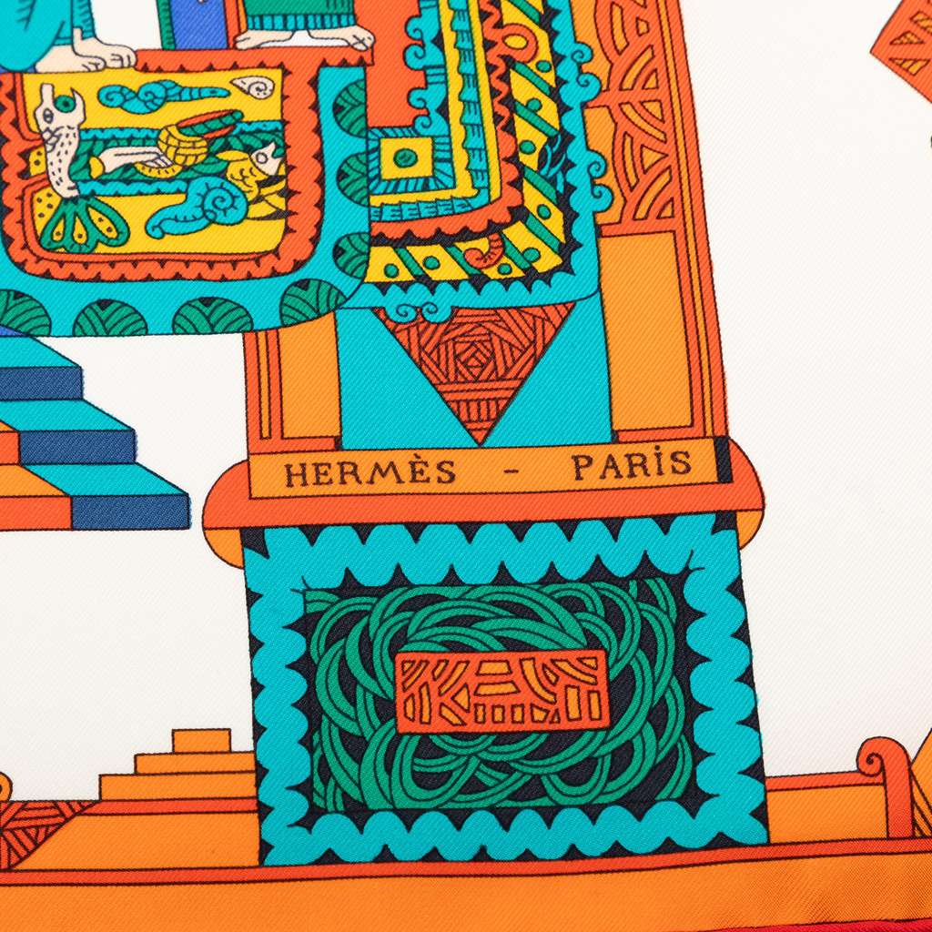 Hermès Astres et Soleils Silk Scarf 90 Blue Silk Never worn - Box View