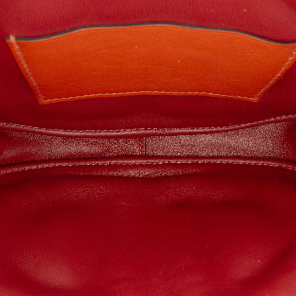 Hermès Swift In The Loop Verso Belt Bag Red Leather Never worn - Model View