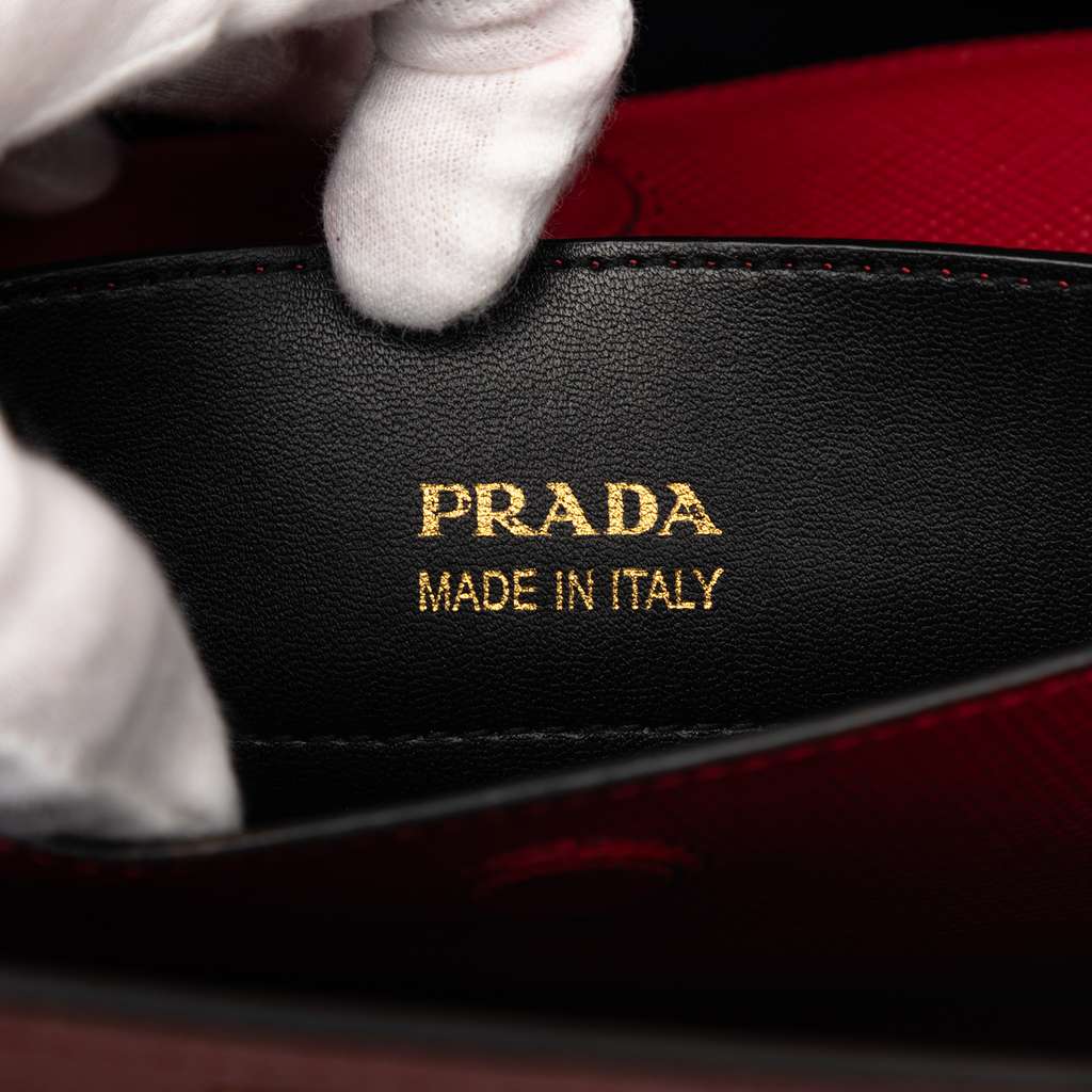 Prada Medium Saffiano Cuir Double Satchel Red Leather Never worn - Box View