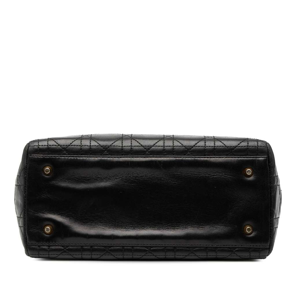 Dior Medium Lambskin Cannage Lady Dior Black Leather Never worn - Inside View