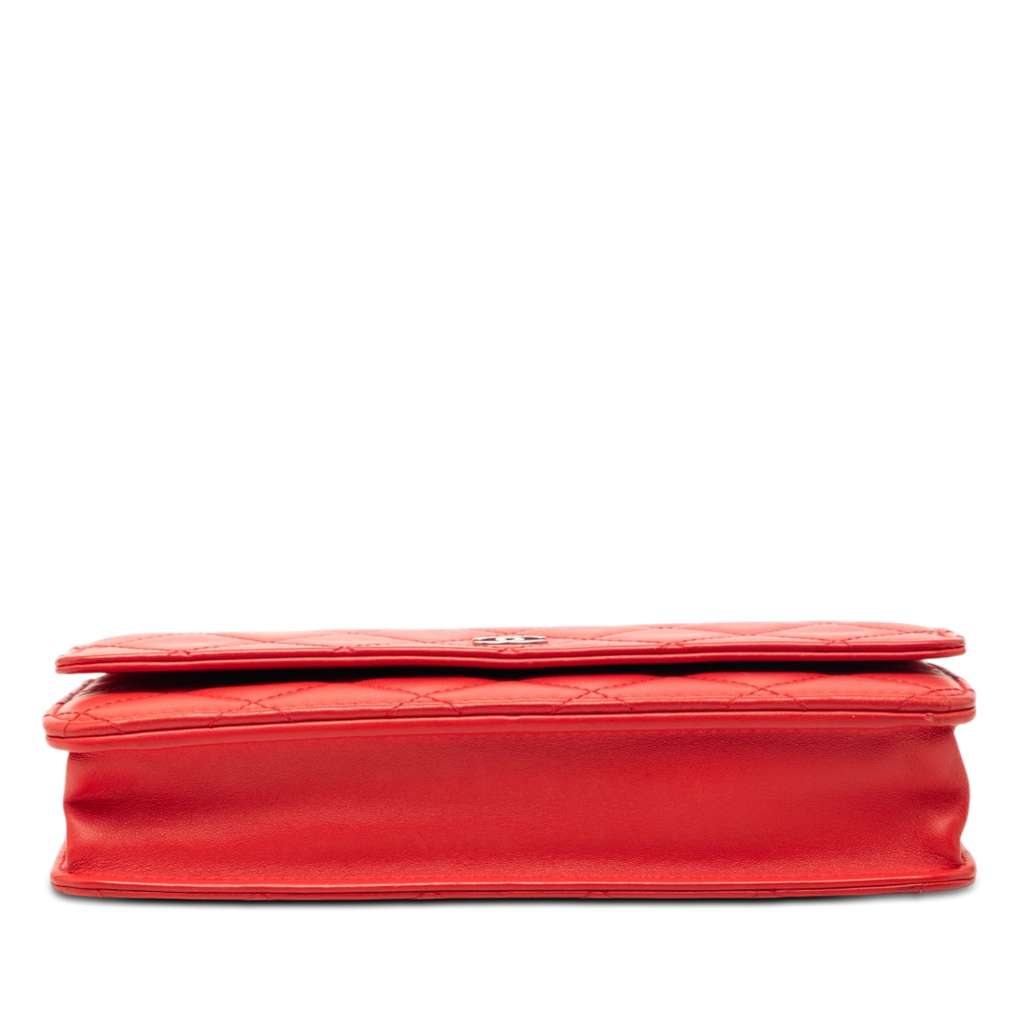 Chanel CC Quilted Lambskin Wallet on Chain Red Leather Very good condition - Inside View