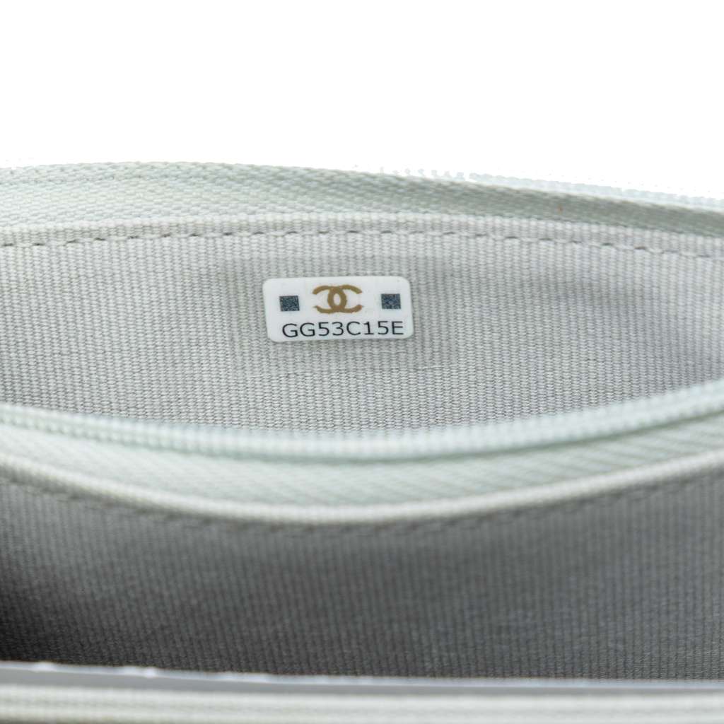 Chanel Mini CC Quilted Lambskin Bijoux Wallet on Chain Blue Leather Very good condition - Box View