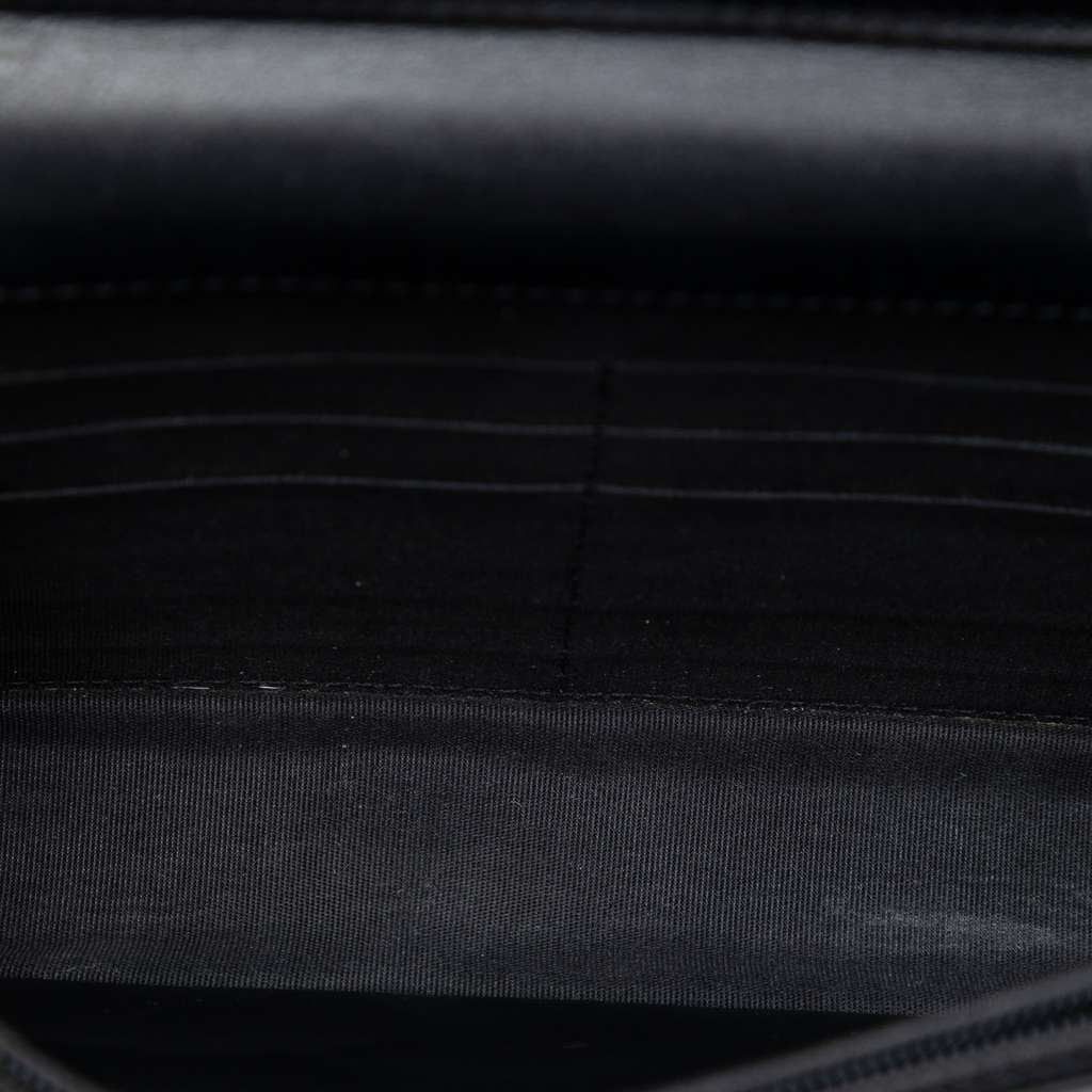 Chanel Quilted Caviar Boy Wallet on Chain Black Leather Very good condition - Model View