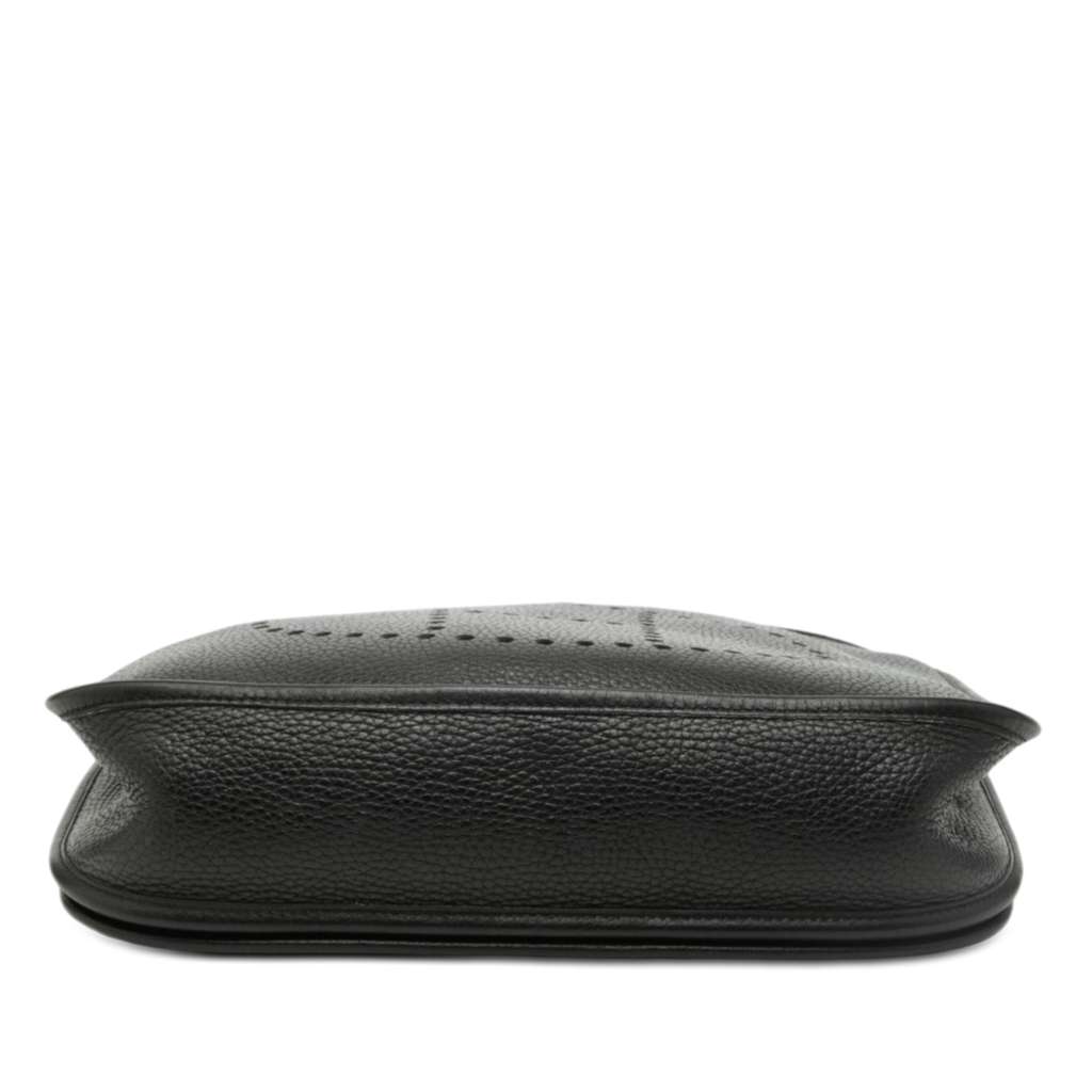 Hermès Togo Evelyne II PM Black Leather Very good condition - Inside View