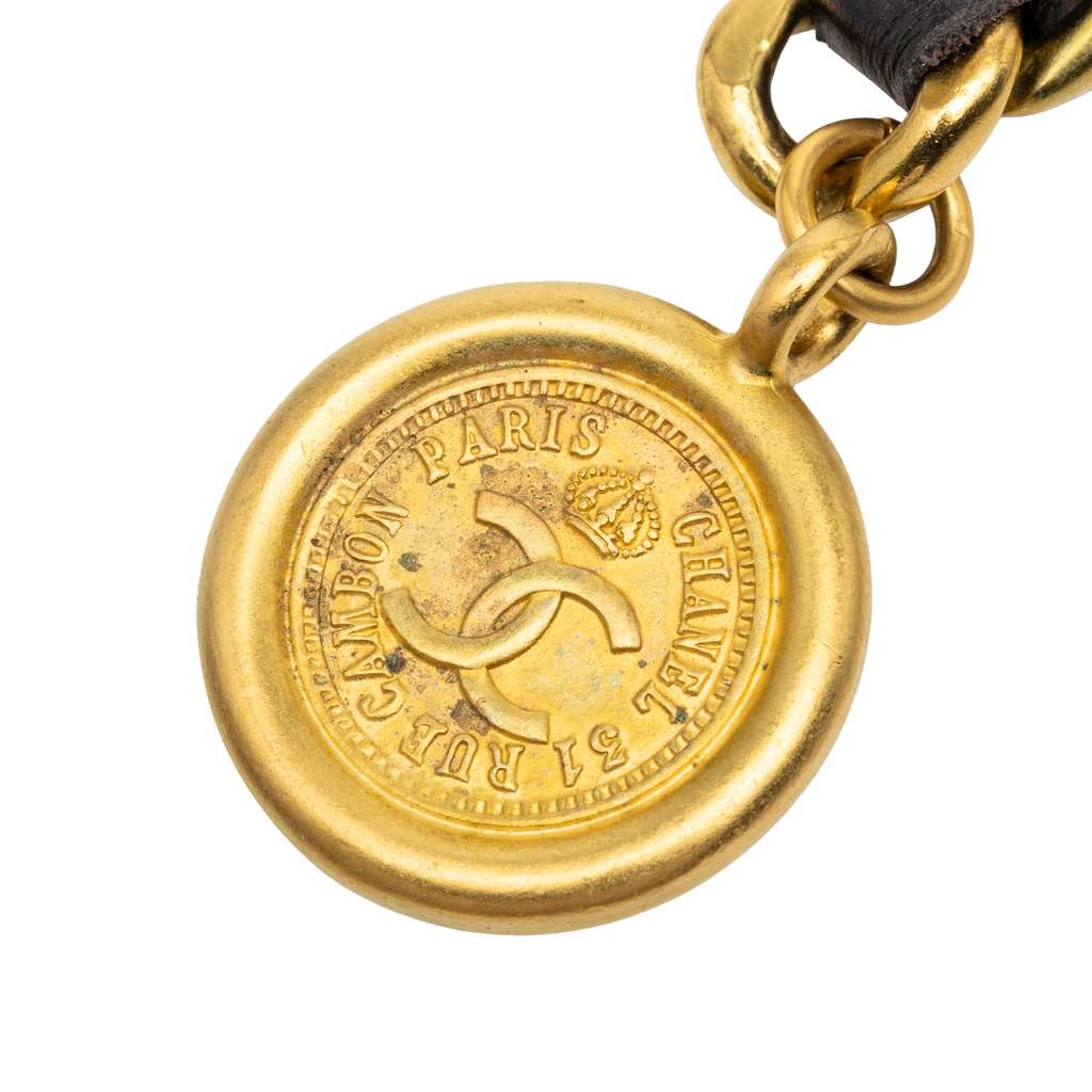 Chanel Gold Plated CC Leather Woven Medallion Chain Belt Gold Metal Very good condition - Back View