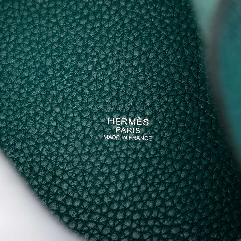 Hermès Clemence Picotin Lock 22 Green Leather Very good condition - Box View