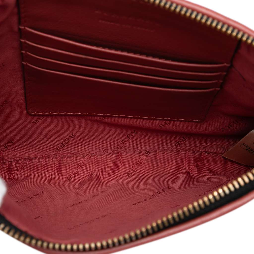 Burberry Haymarket Check Peony Rose Crossbody Beige Canvas Very good condition - Model View