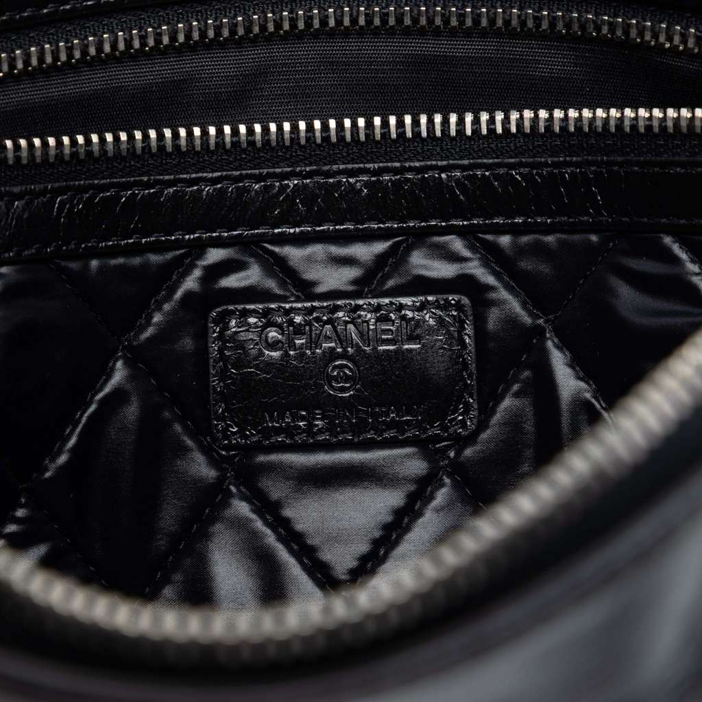 Chanel Distressed Calfskin Je Ne Suis Pas En Solde Clutch Black Leather Very good condition - Box View