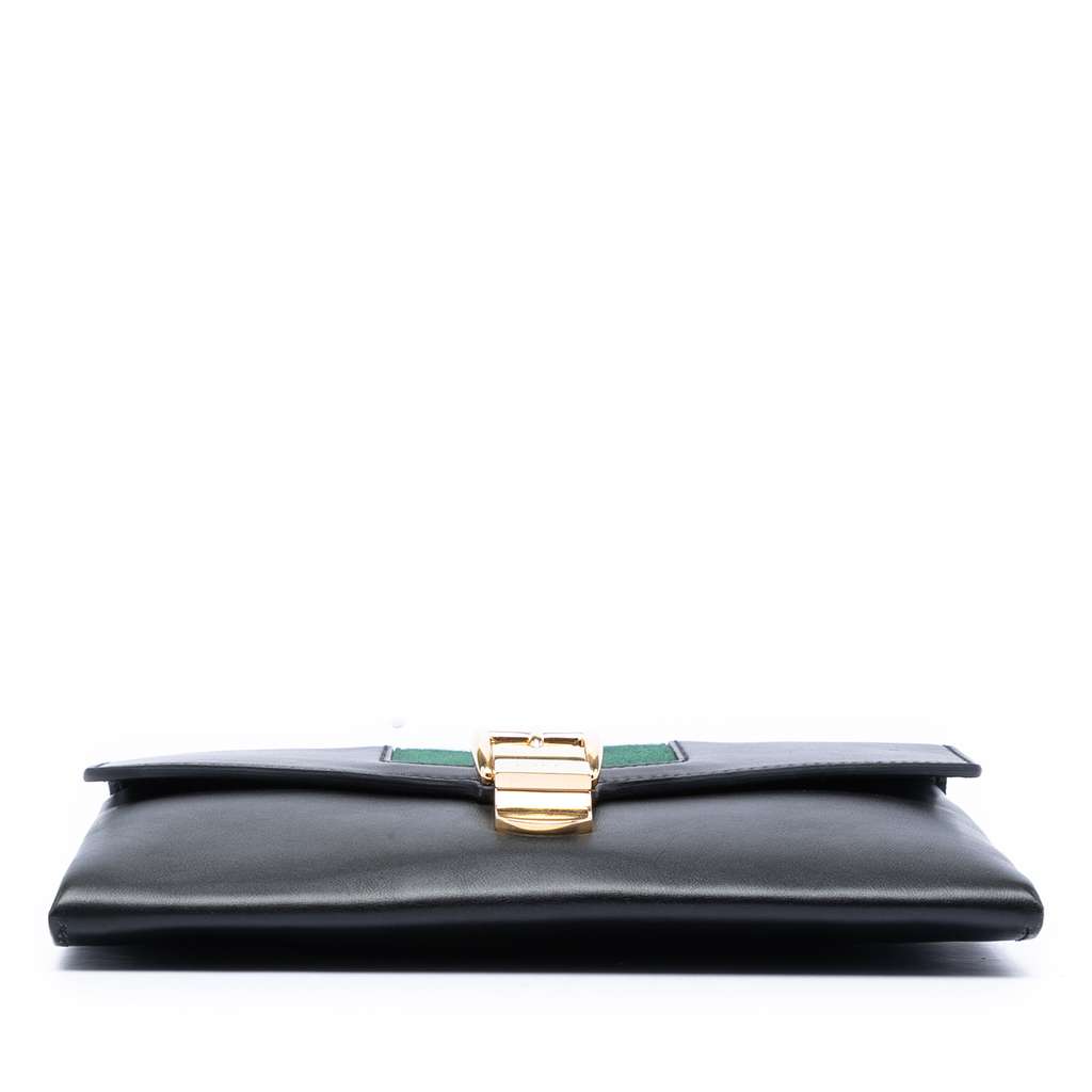 Gucci Leather Sylvie Clutch Black Leather Very good condition - Inside View