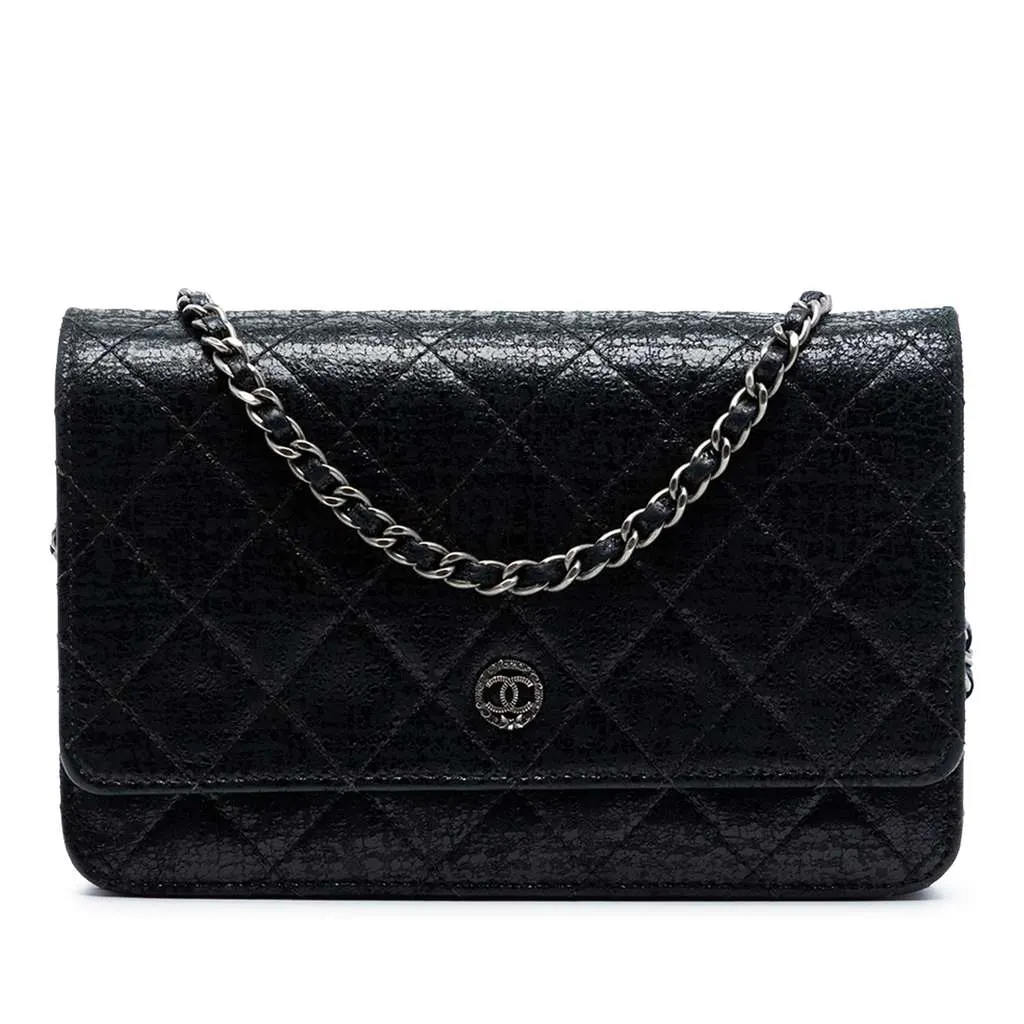 Chanel CC Quilted Crinkled Patent Wallet On Chain Black Leather Very good - Front View