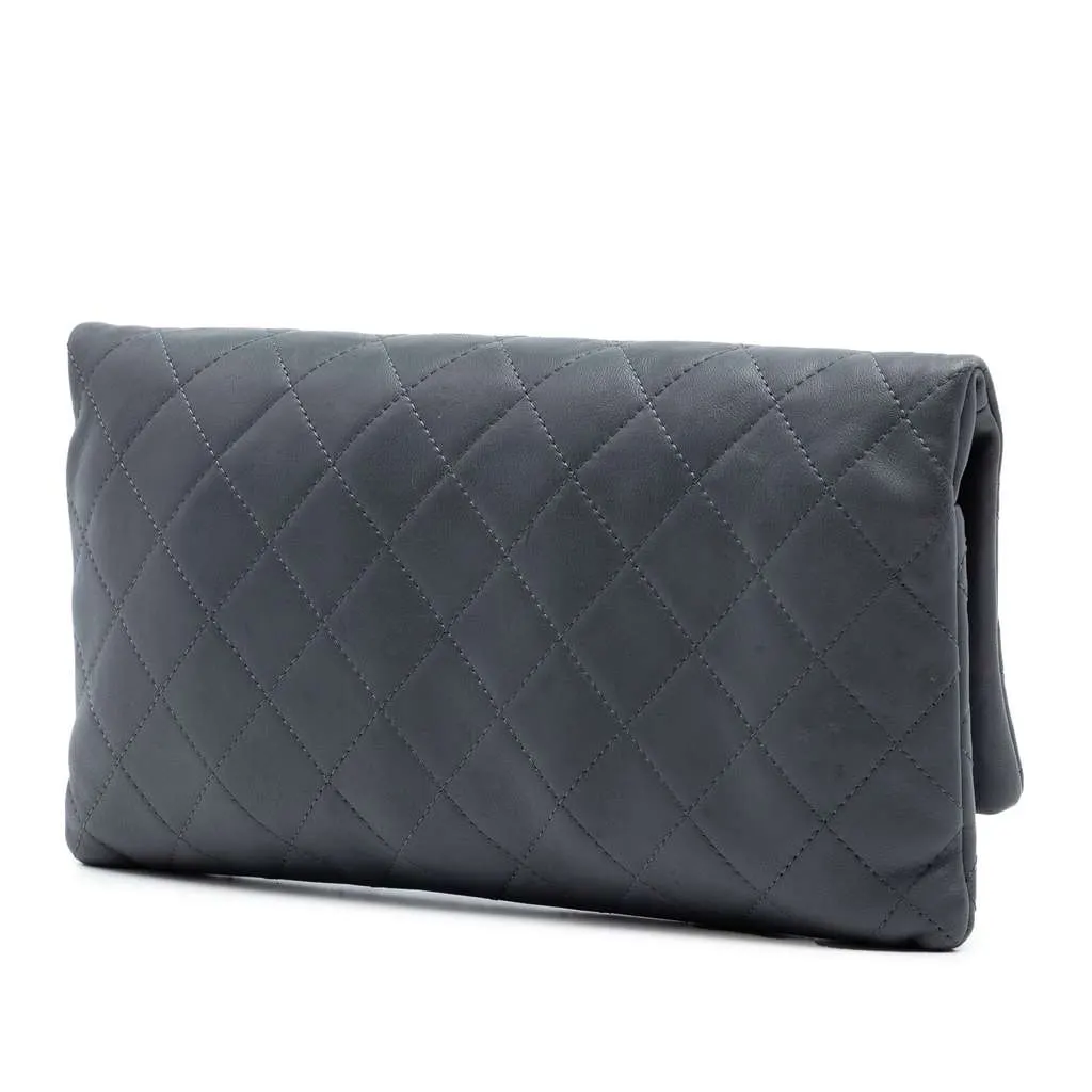 Chanel CC Quilted Lambskin Foldover Clutch Grey Leather Very good - Back View