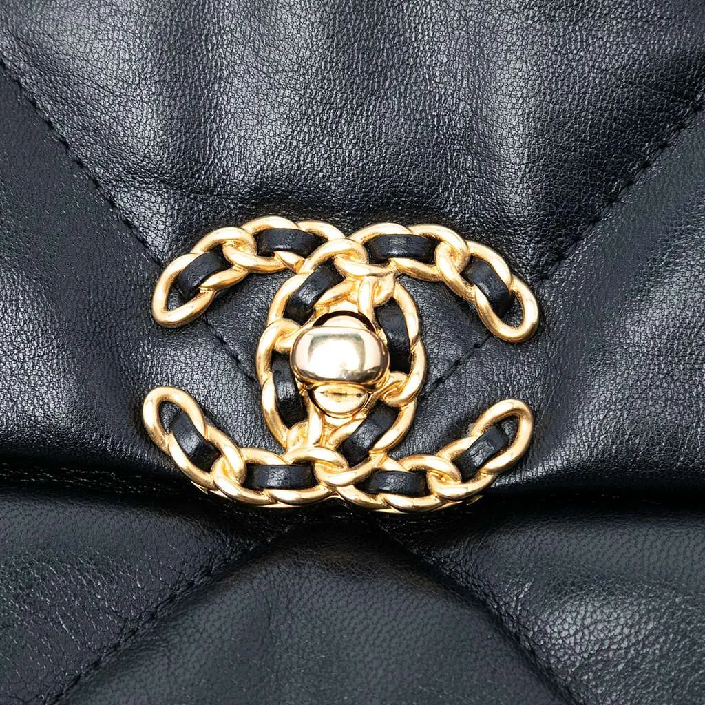Chanel Medium Lambskin 19 Flap Black Leather Very good - Box View