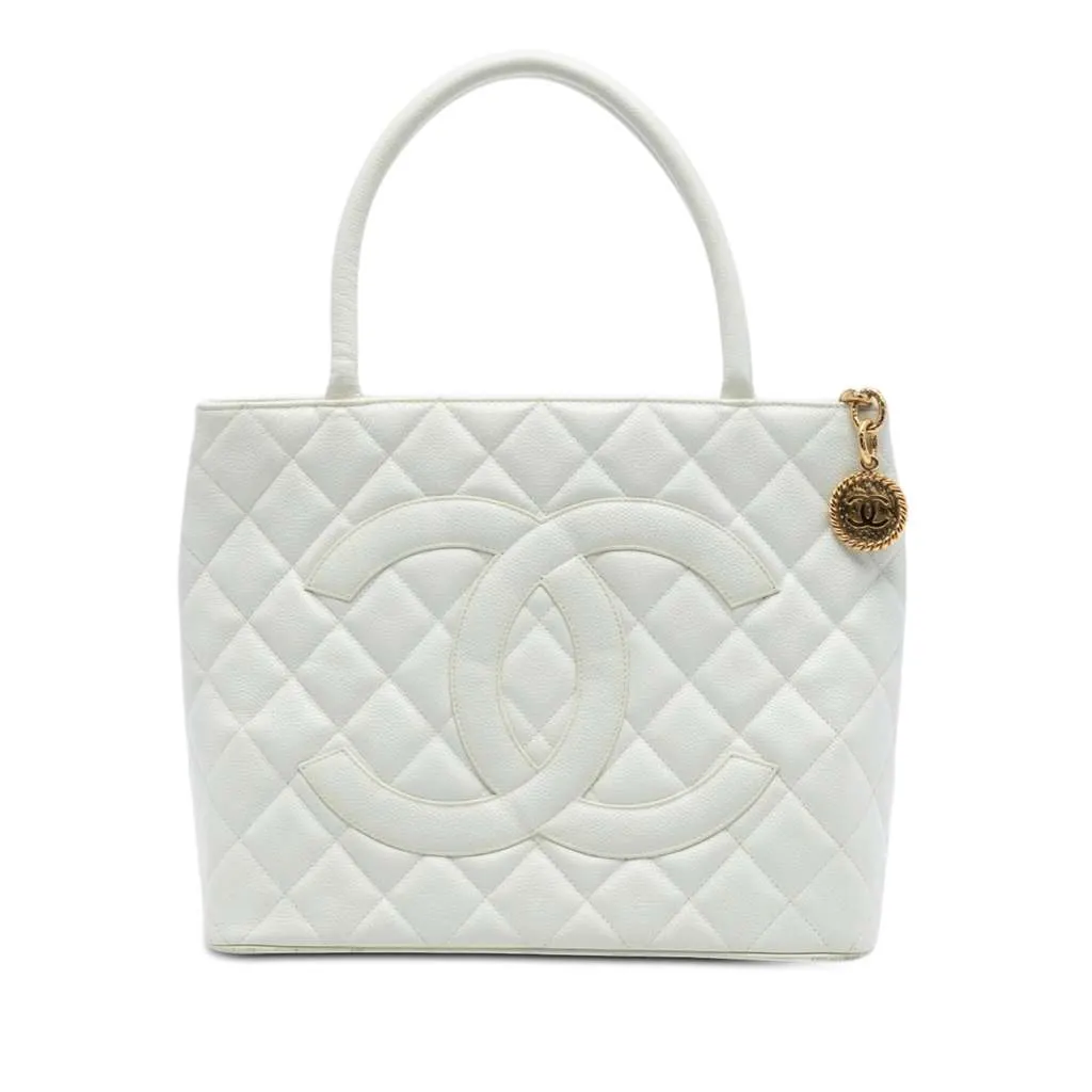 Chanel Caviar Medallion Tote White Leather Very good - Front View
