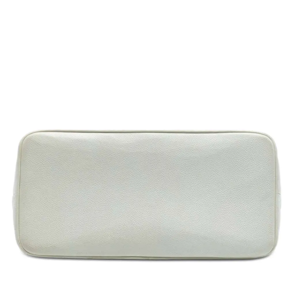 Chanel Caviar Medallion Tote White Leather Very good - Inside View