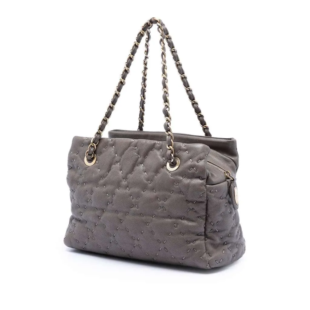 Chanel CC Caviar Wild Stitch Tote Brown Leather Very good - Back View