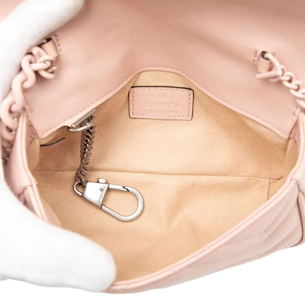 Gucci GG Marmont Matelasse Leather Monochrome Chain Belt Bag Pink Leather Very good - Model View