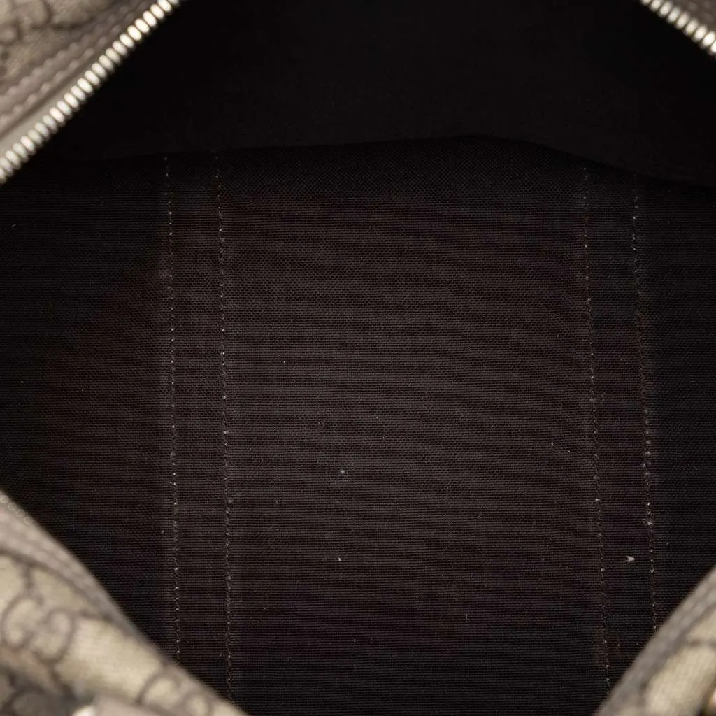Gucci Medium GG Supreme Joy Boston Bag Beige Canvas Very good - Model View