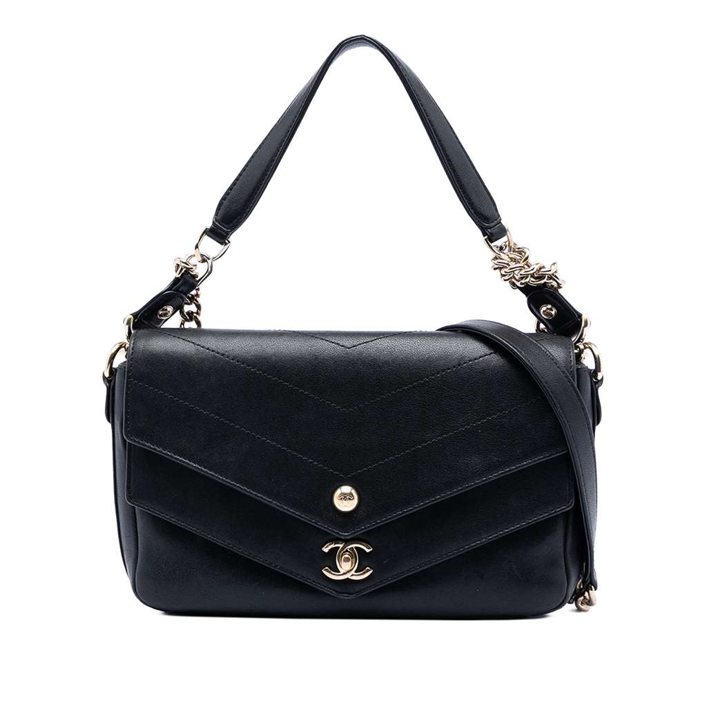 Chanel غطاء صغير مبطن من جلد الغنم بنمط شيفرون مزدوج