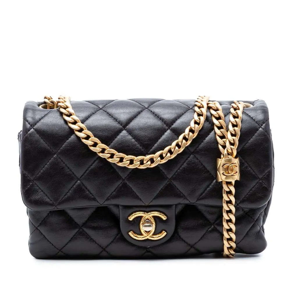 Chanel Small Quilted Lambskin Pillow Crush Flap Purple Leather Very good - Front View