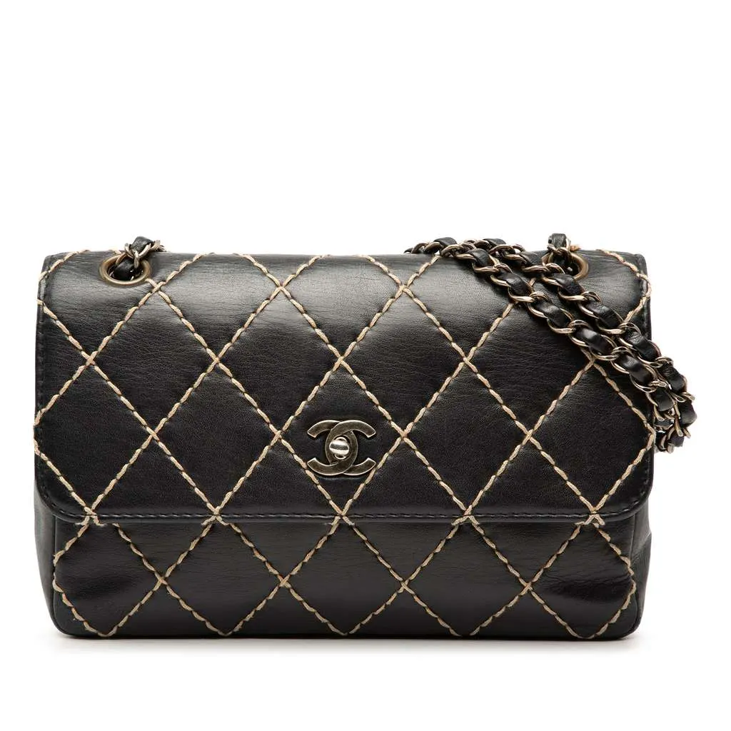 Chanel CC Calfskin Wild Stitch Flap Black Leather Very good - Front View