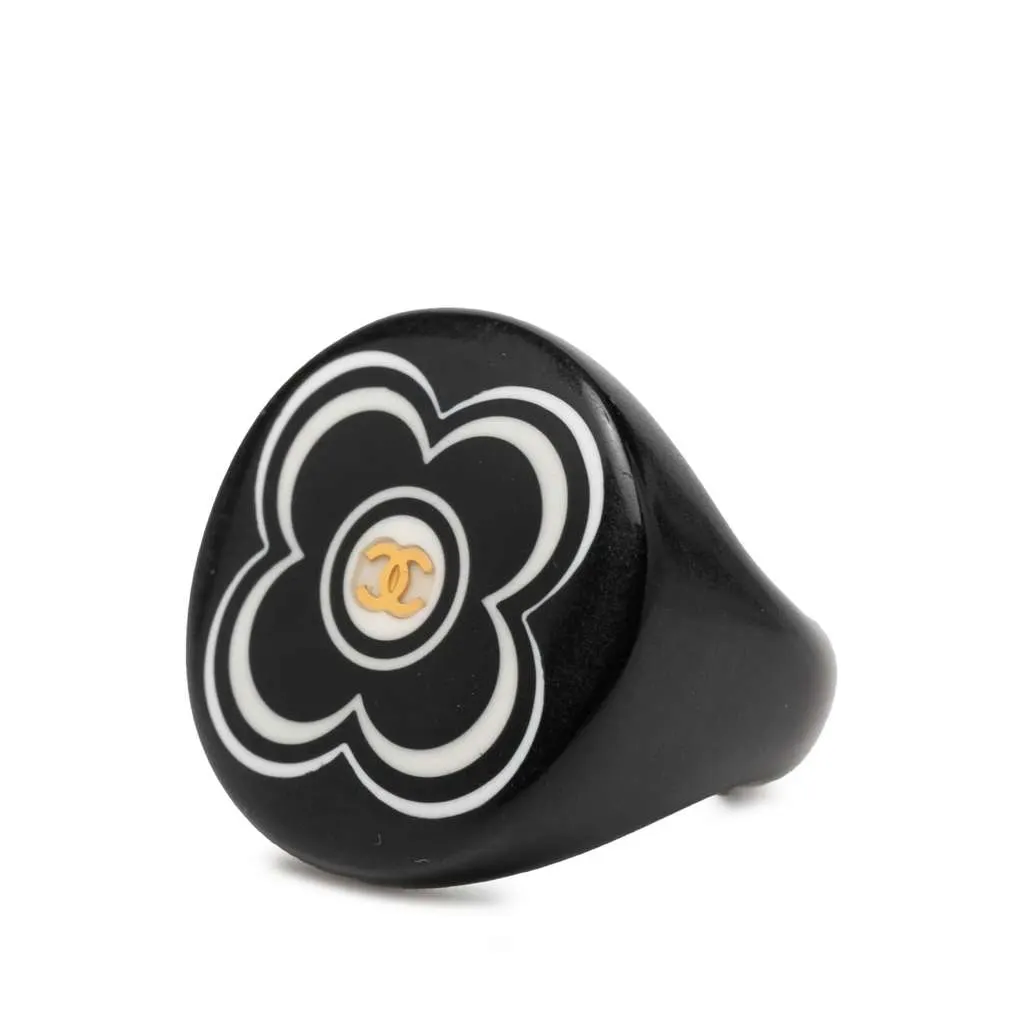 Chanel Resin and Gold Tone CC Logo Camellia Ring Black Very good - Back View