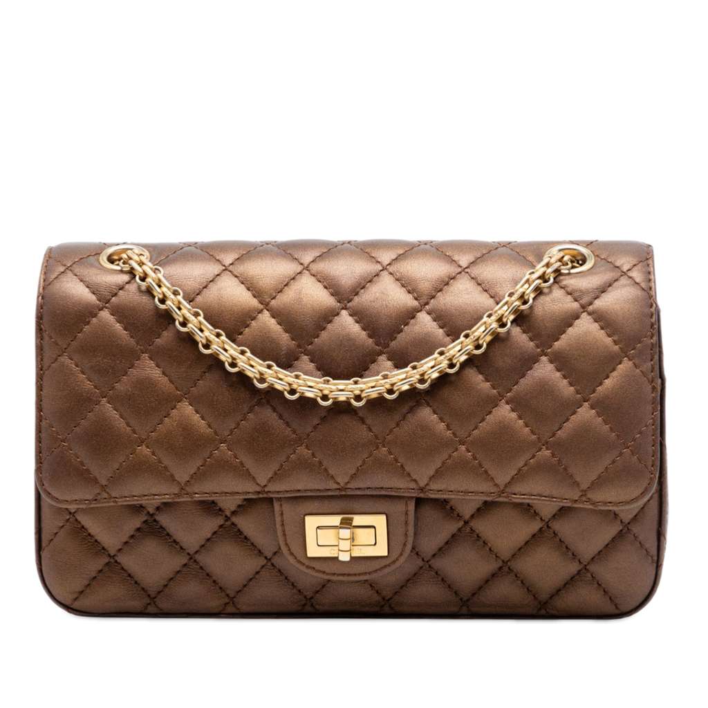 Chanel إصدار جديد من جلد العجل المعدني المبطن 2.55 ذو الغطاء المزدوج 225