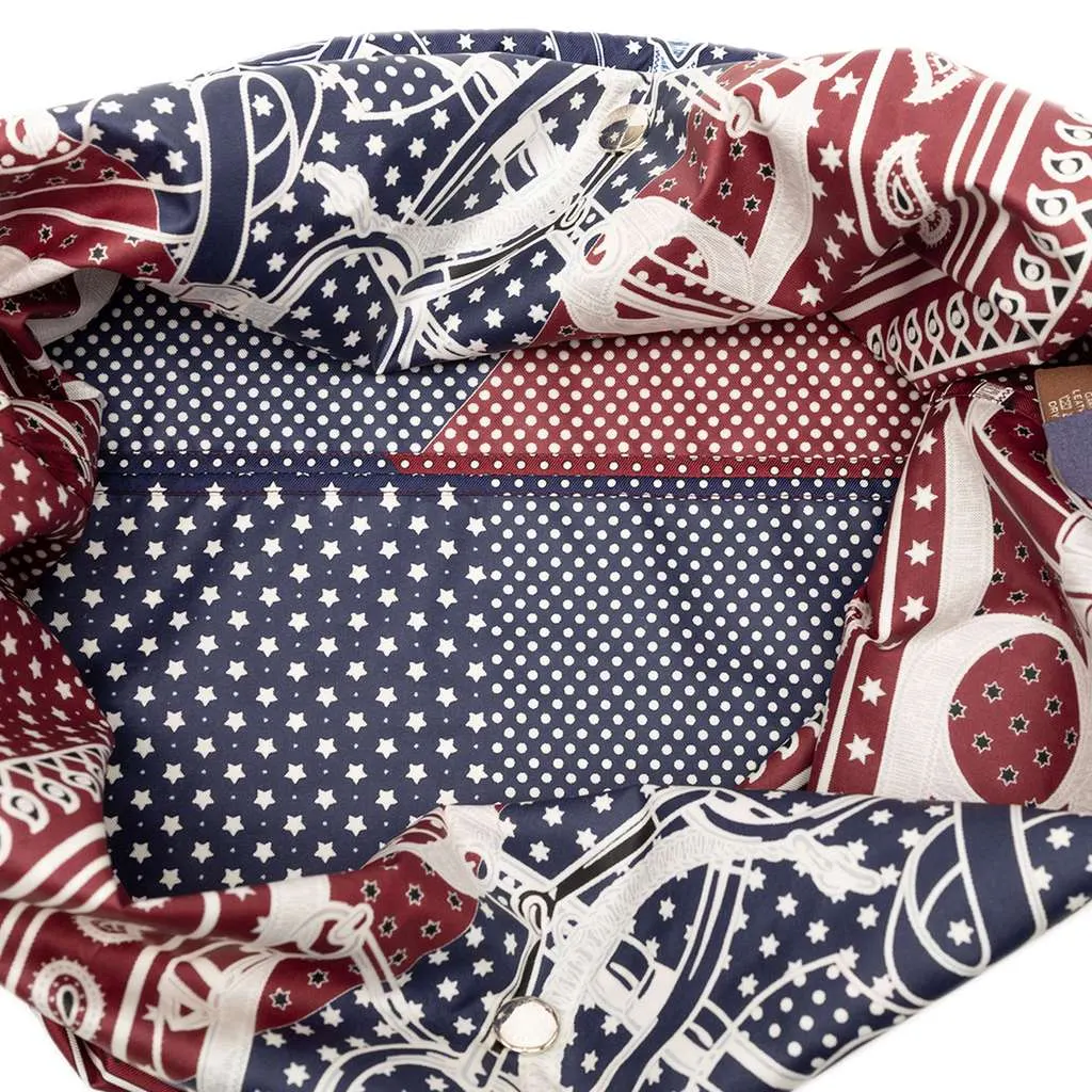Hermès Silk Eperon d Or Bandana Sac Musardine Insert Pouch Red Silk Very good - Model View