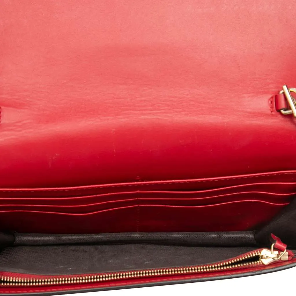 Gucci Mini Guccissima Bow Signature Wallet On Chain Red Leather Very good - Model View