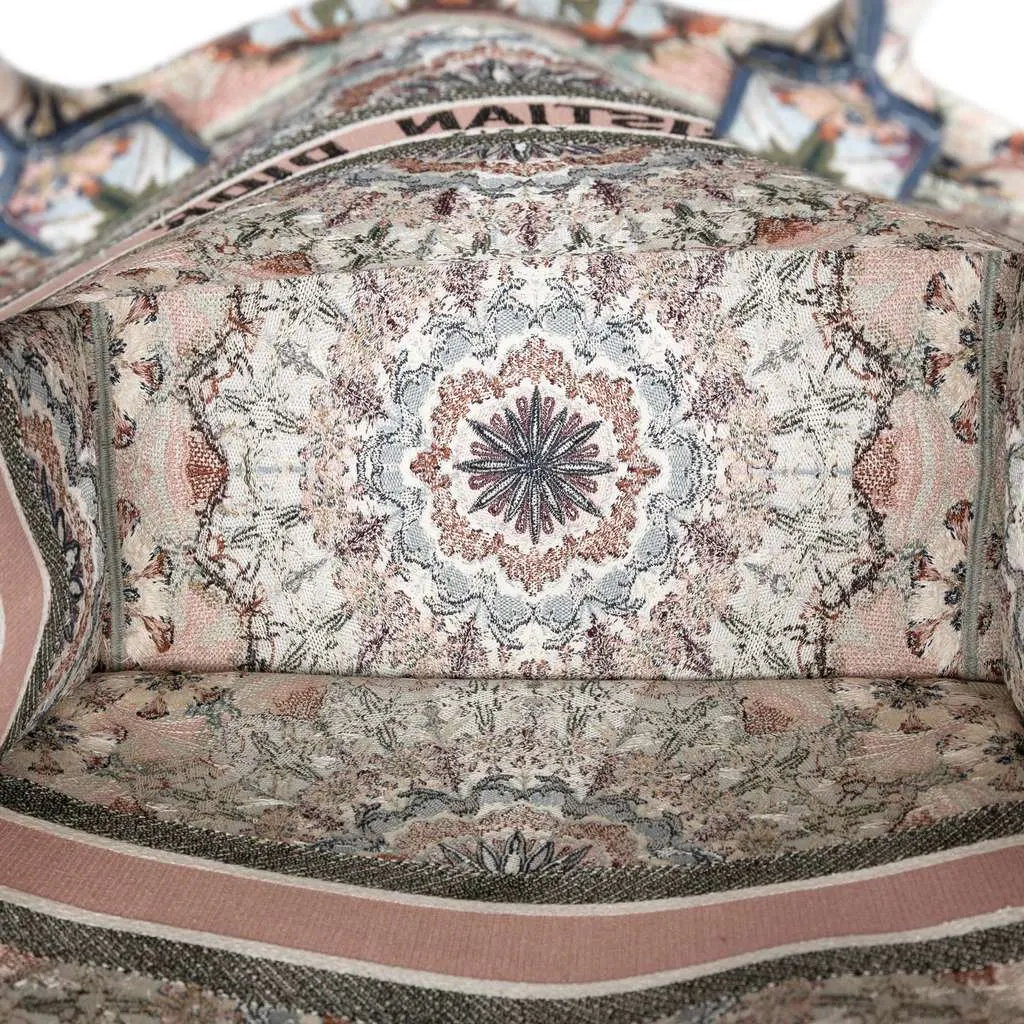 Dior Large Embroidered Canvas KaleiDiorscopic Book Tote Pink Canvas Very good - Model View