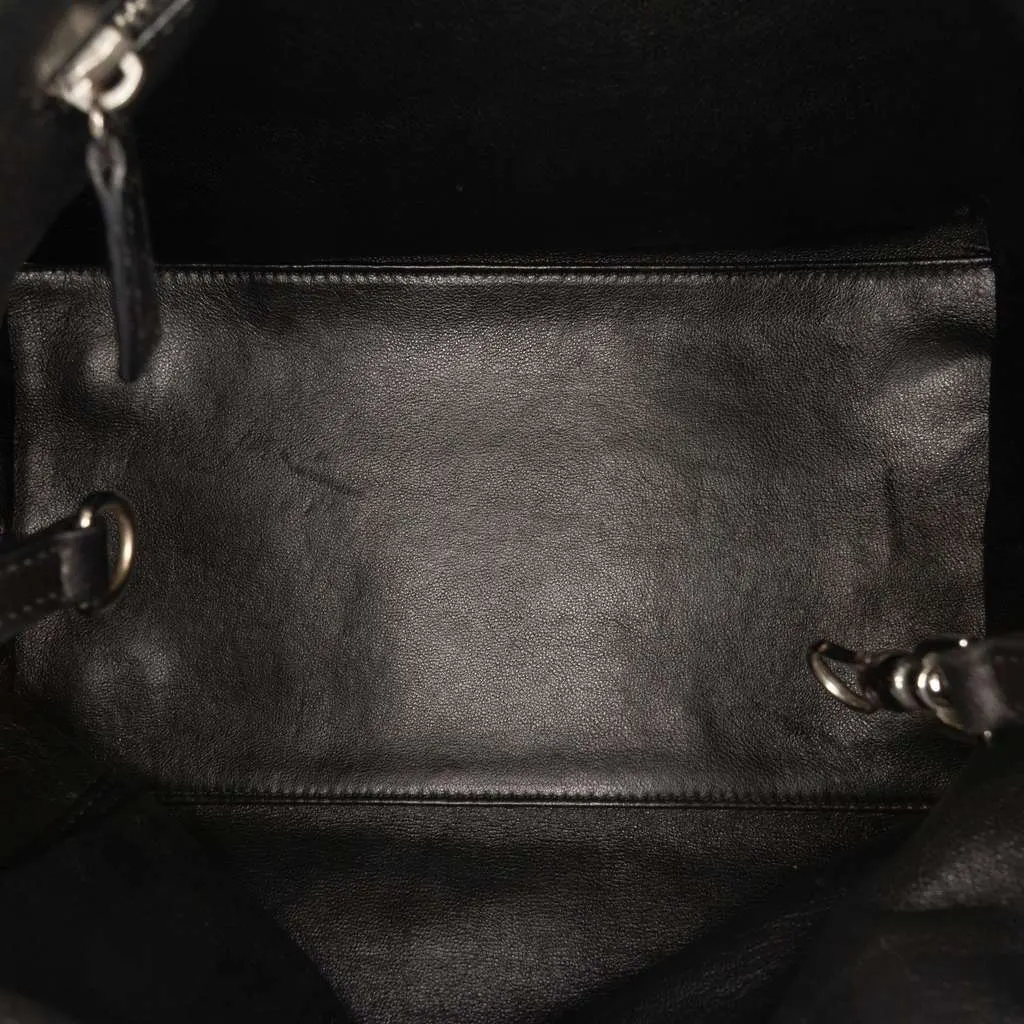 Dior Lambskin Cannage Soft Lady Dior Black Leather Very good - Model View