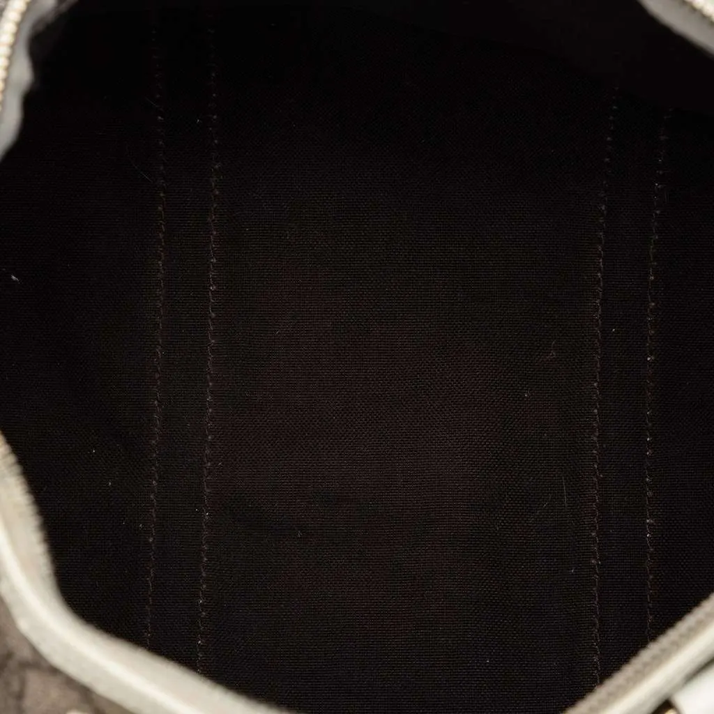 Gucci Medium GG Supreme Joy Boston Bag Beige Canvas Very good - Model View