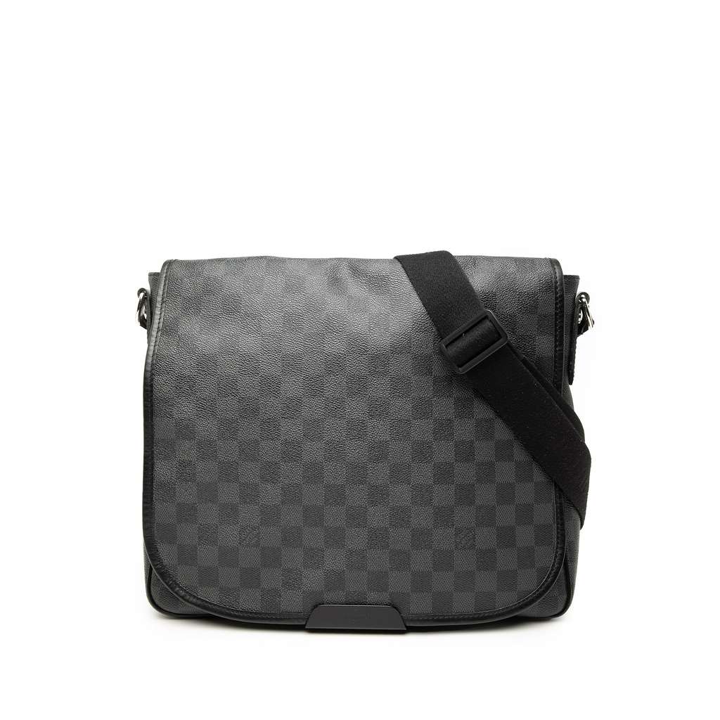 Louis Vuitton دامير جرافيت دانيال إم إم