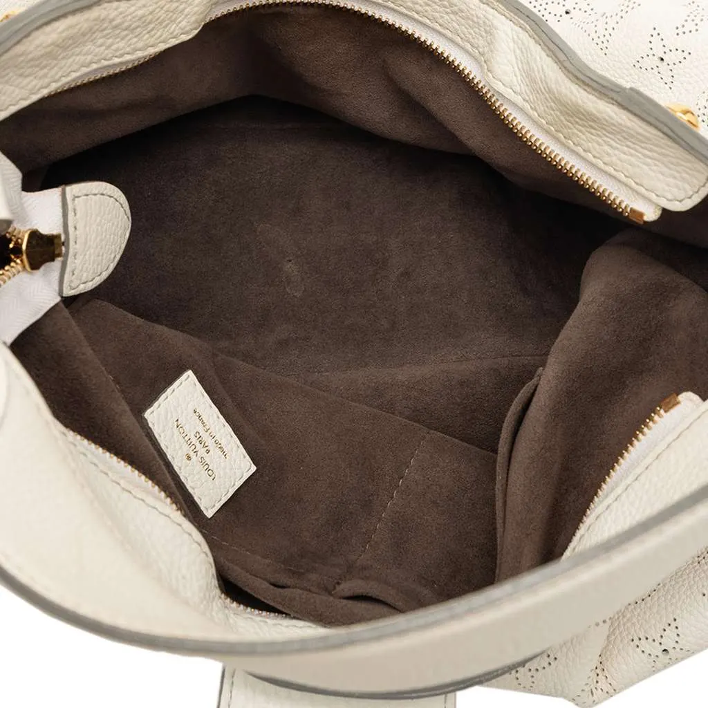 Louis Vuitton Monogram Mahina Solar PM White Leather Very good - Model View