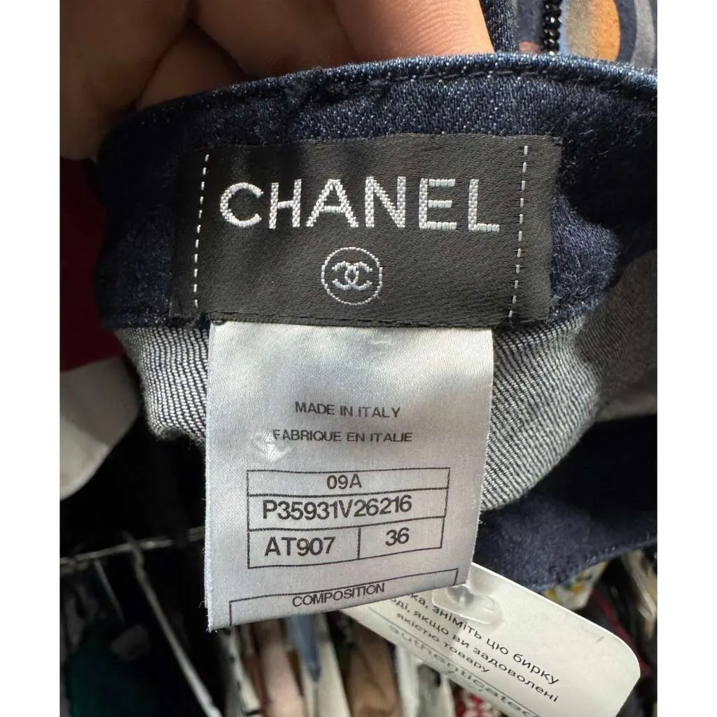 Chanel Skinny Rhinestones Jeans Blue Cotton Very good - Box View