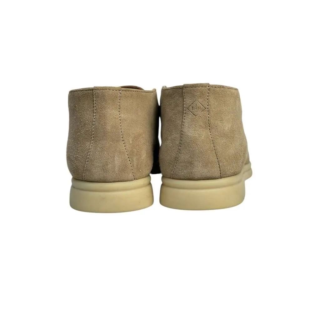 Loro Piana Loafers Beige Suede Very good - Model View