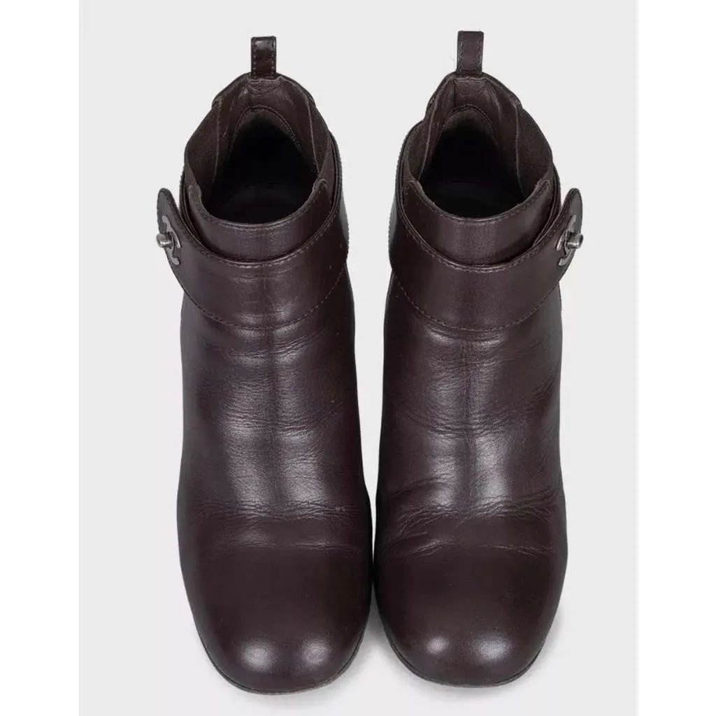 Chanel Ankle Boots, Logo Brown Leather Very good - Back View