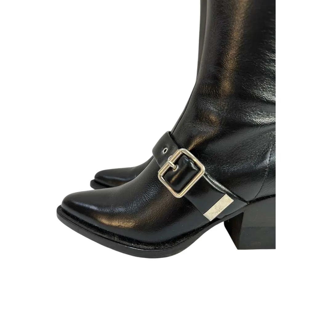 Chloé Over the Knee Buckle Black Leather Good - Model View