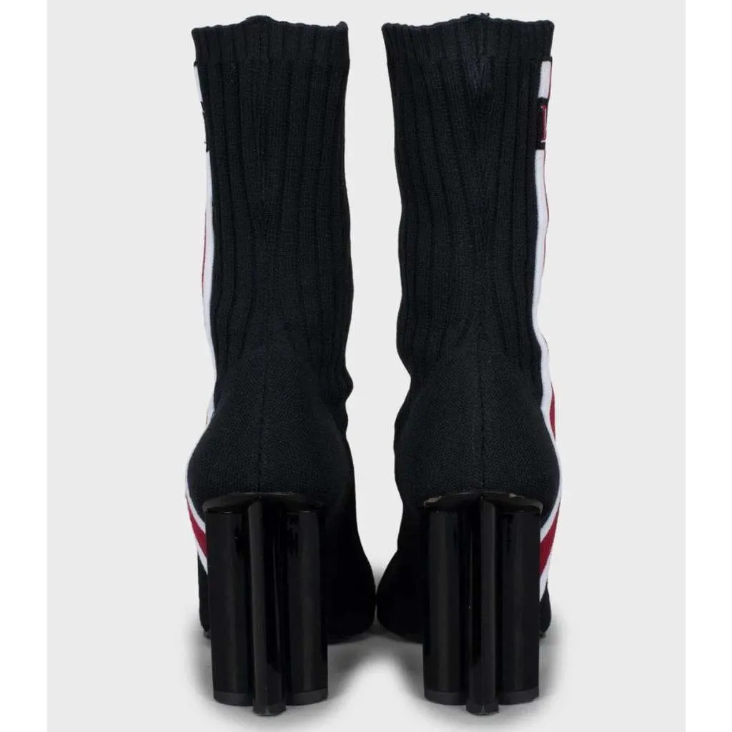 Louis Vuitton Ankle Boots Black Leather Very good - Model View