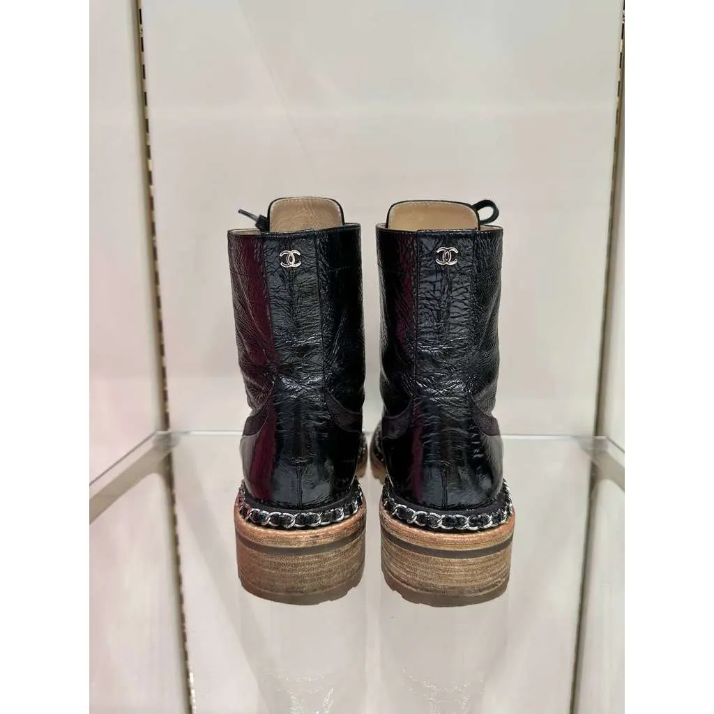 Chanel 2015 Ankle Combat Boots Brown Leather Very good - Box View