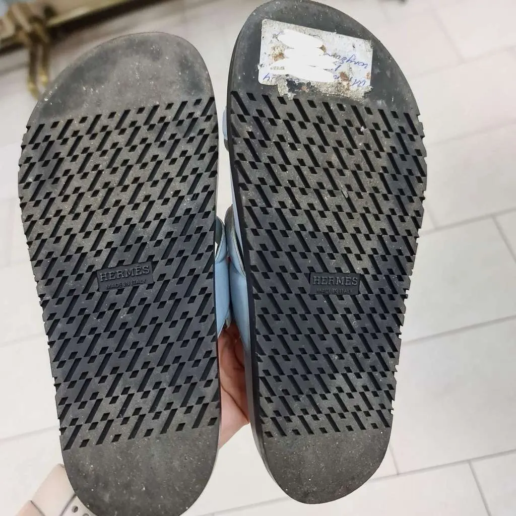 Hermès Hermes Extra Sandals Flip Flops Blue Leather Very good - Model View