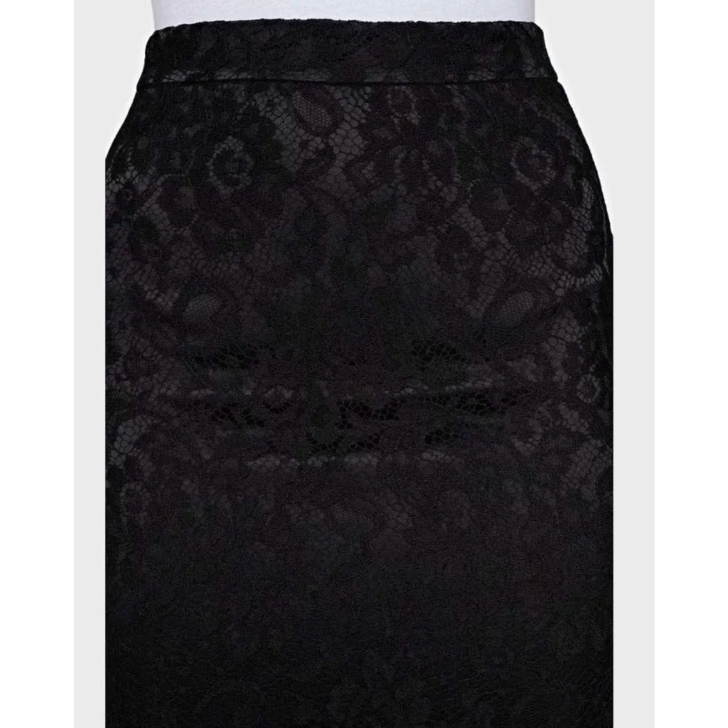 Dolce & Gabbana Lace Skirt Black Cotton Very good - Model View