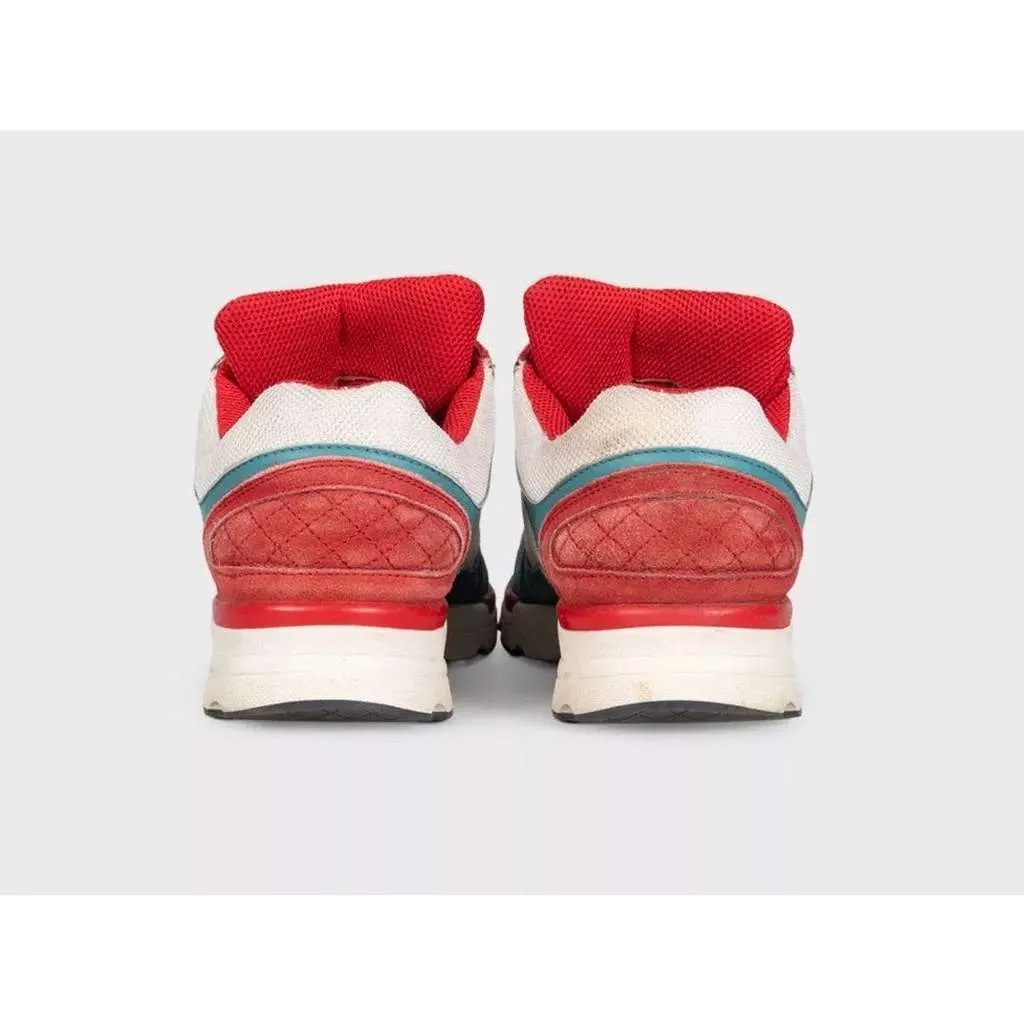 Chanel CC Logo Sneakers MultiColor Leather Very good - Model View