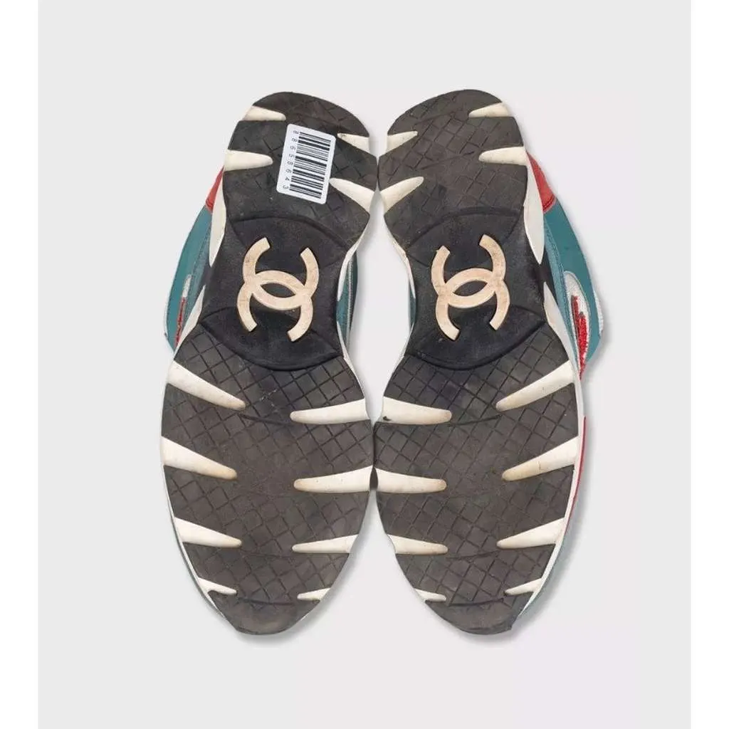Chanel CC Logo Sneakers MultiColor Leather Very good - Box View